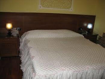 Enea 2* Naples
