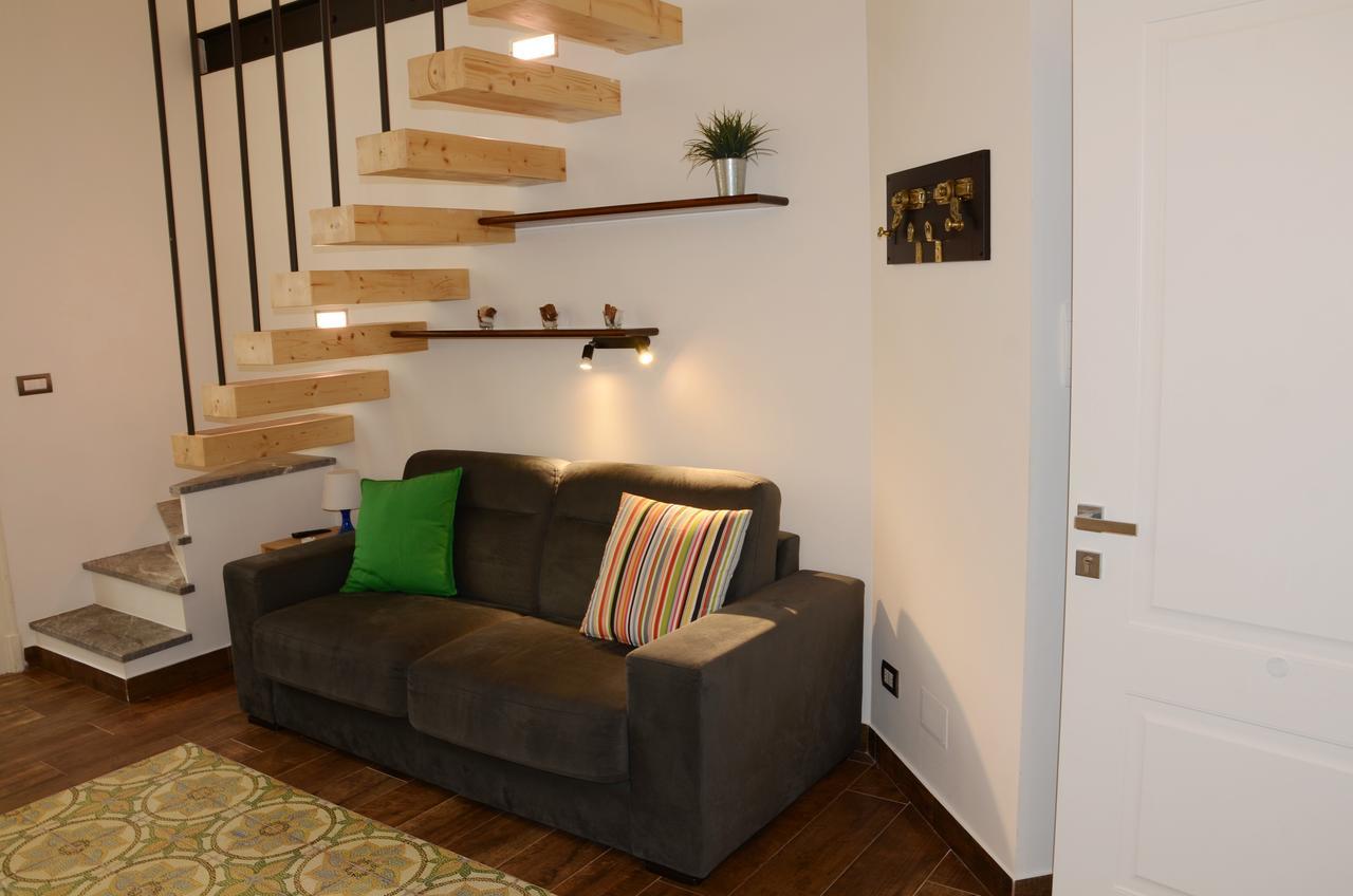 Arisea Apt * Naples
