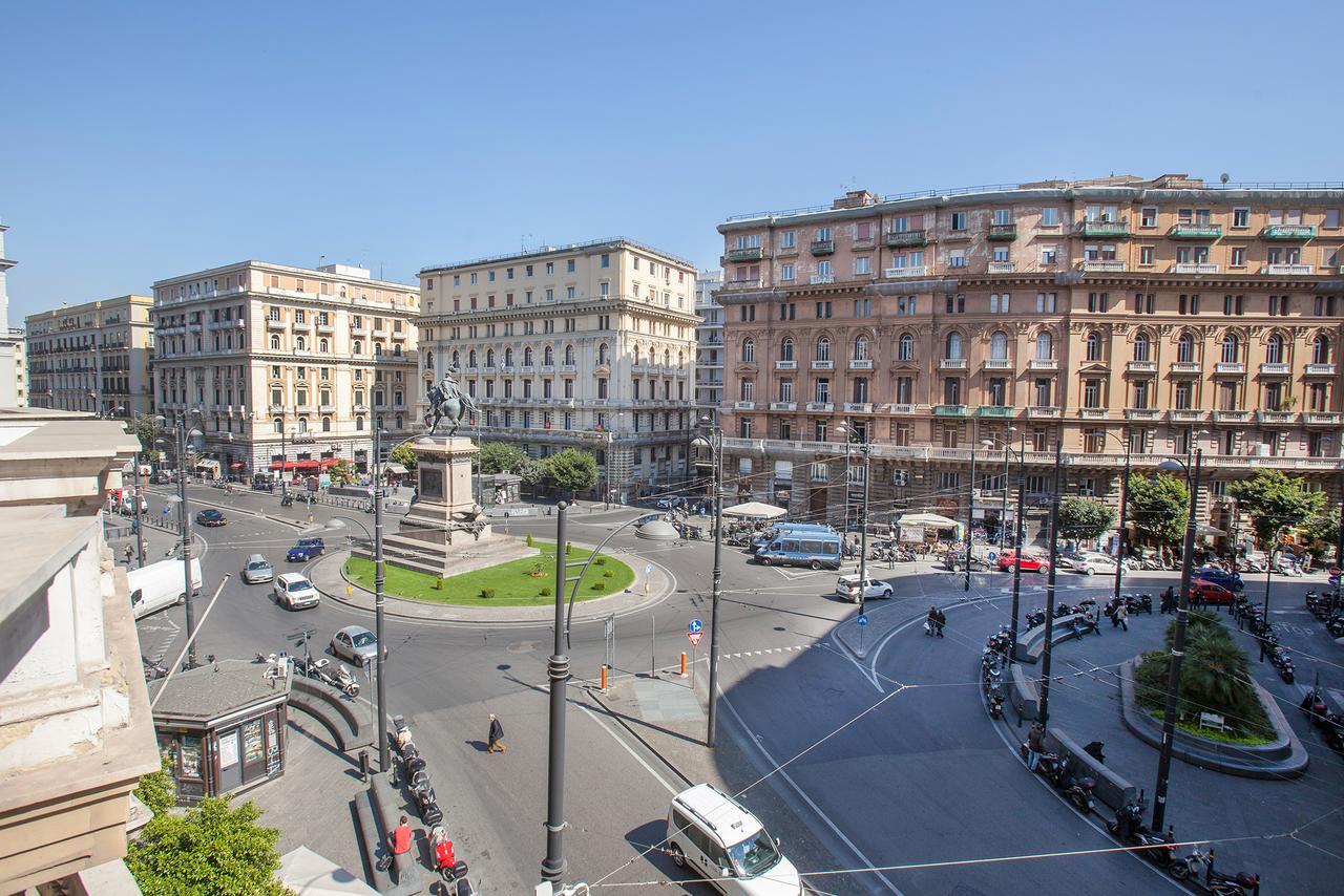 Dimora San Felice Bed & Breakfast Naples