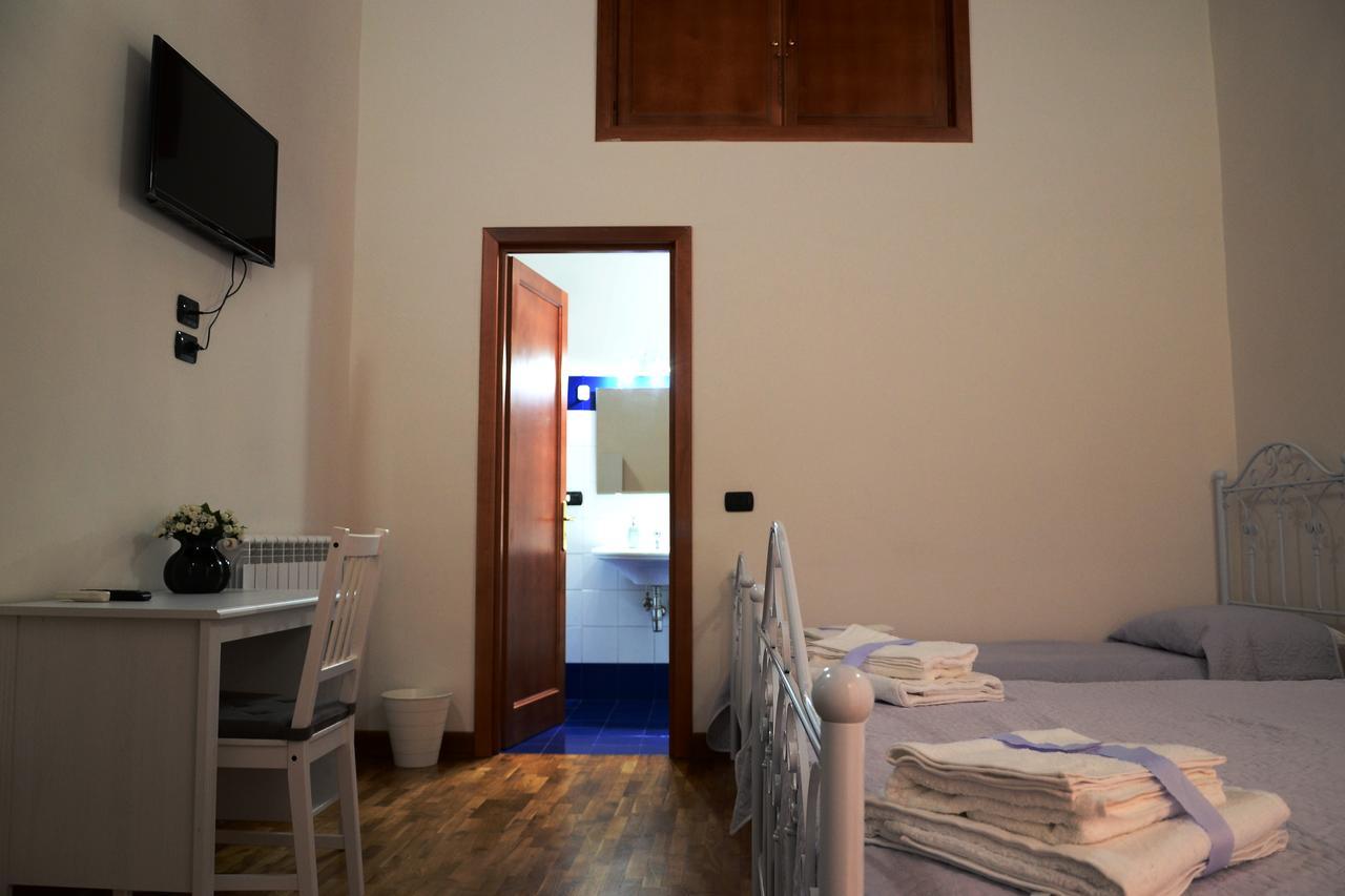O' Sole E' Napule Bed & Breakfast *
