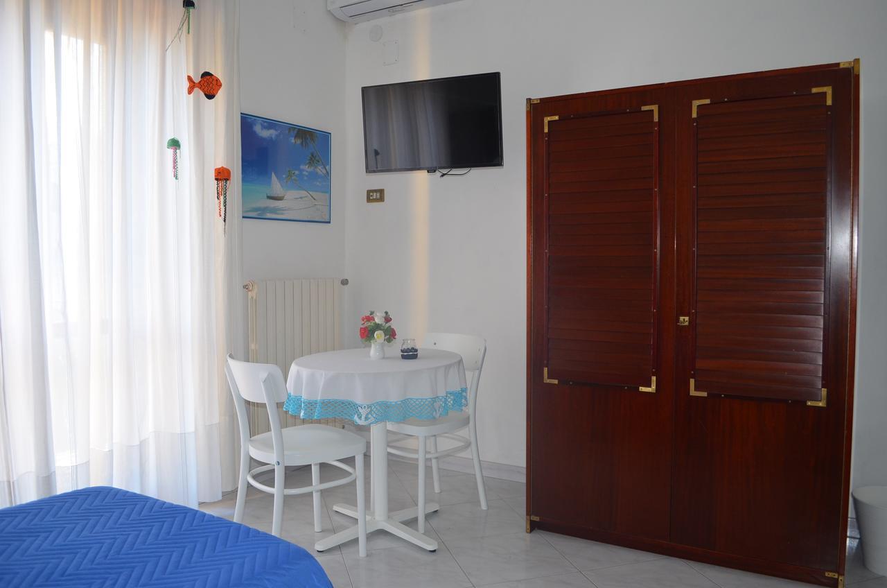 Leopardi 160 Bed & Breakfast