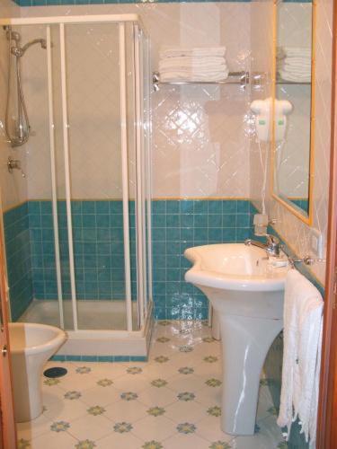 Potenza 3* Naples