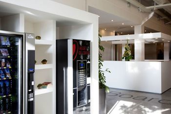 Bed & Boarding Capsule hotel