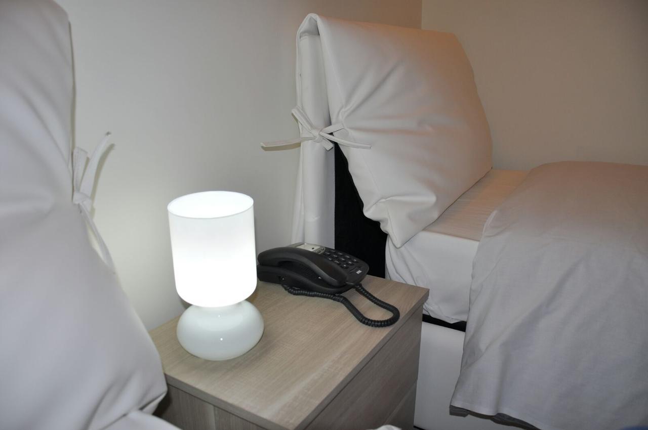Chiaia 216 Bed & Breakfast Naples