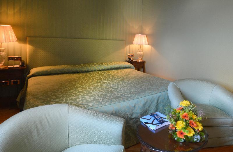 Grand Vesuvio Hotel 5*