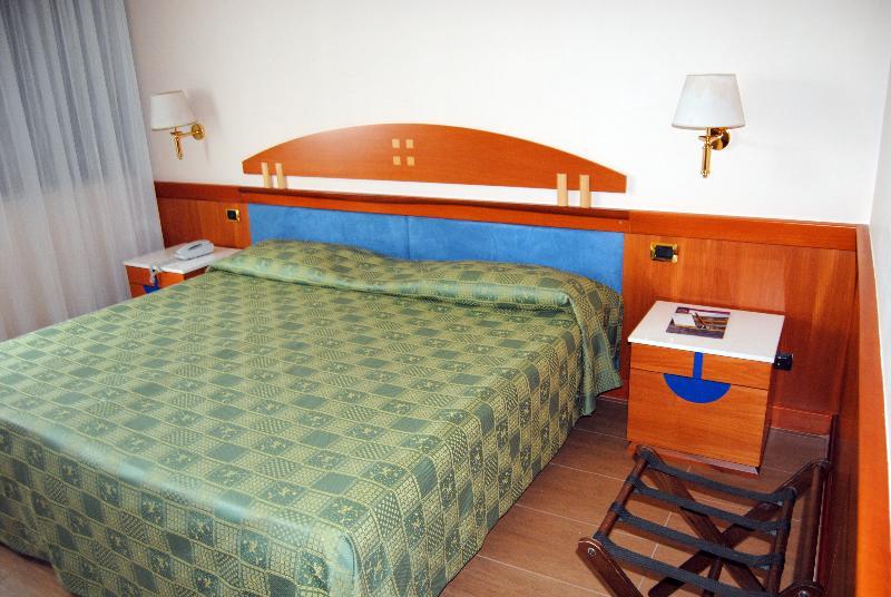 Hotel Futura Centro Congressi 4*