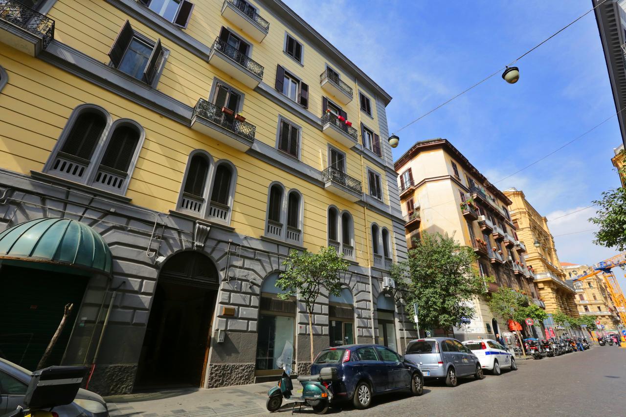 I Vicere Deluxe 2* Naples