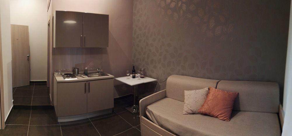 Guest house Be Italian Flat Bovio 3*