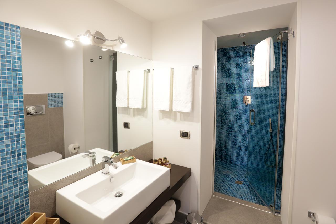 I Vicere Deluxe 2* Naples