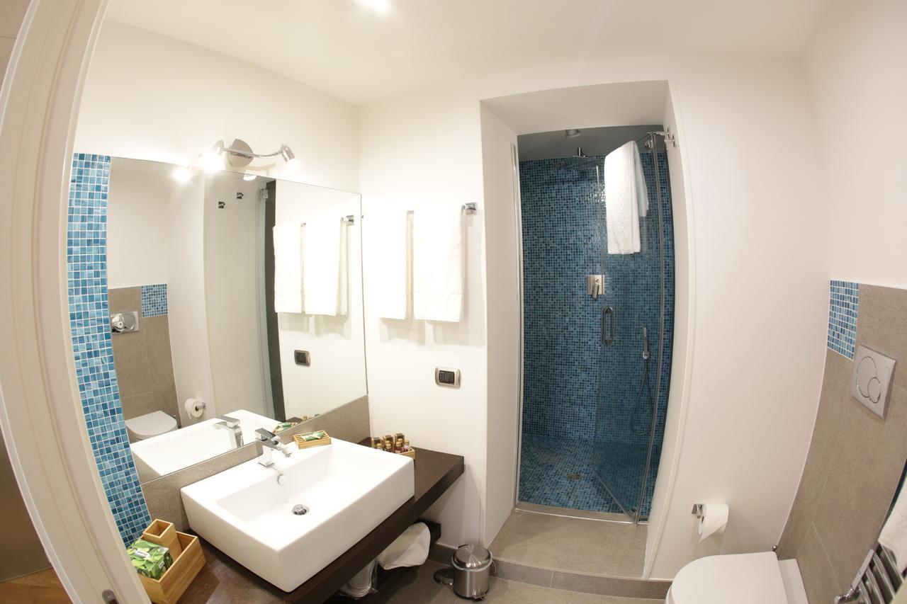 I Vicere Deluxe 2* Naples
