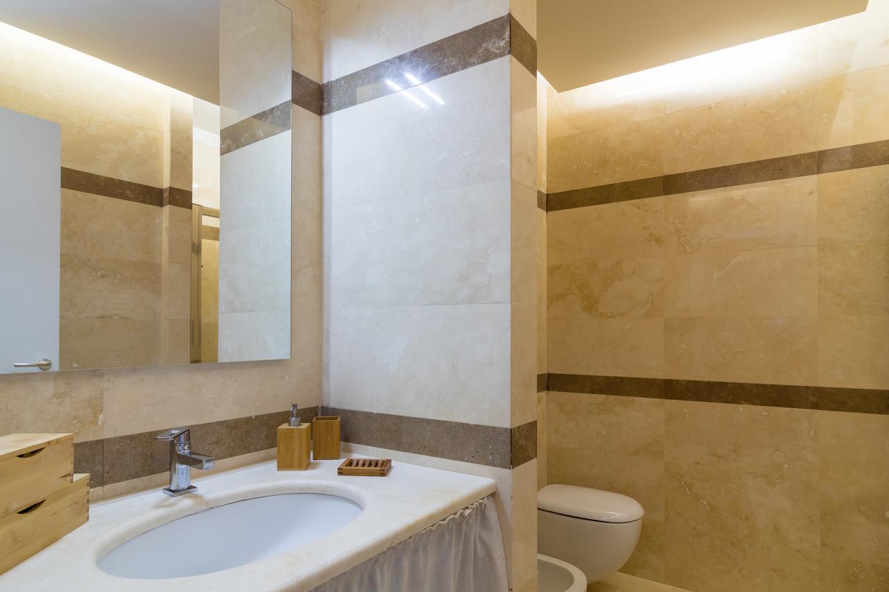 Apartment Elegant Flat At Municipio By Napoliapartments *