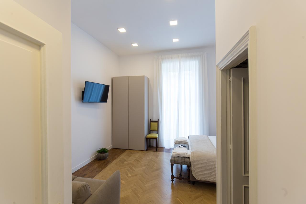Savoy Riviera 2*