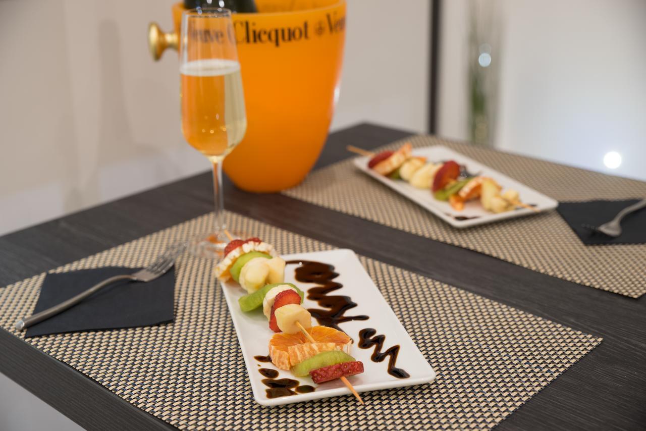 Bed & Breakfast Twice - Naples