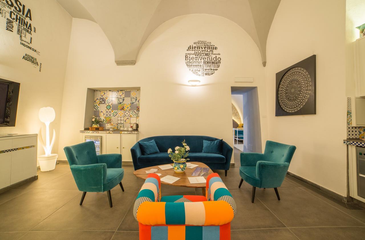 Airone Naples
