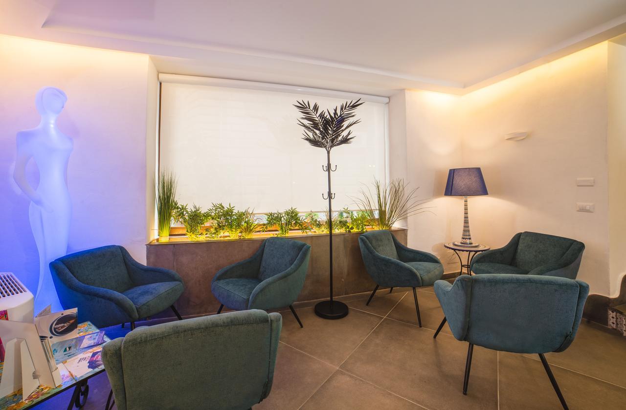 Hotel Airone