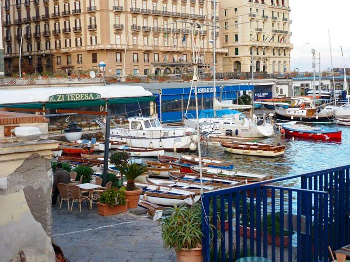 Lungomare Caracciolo Mon Naples