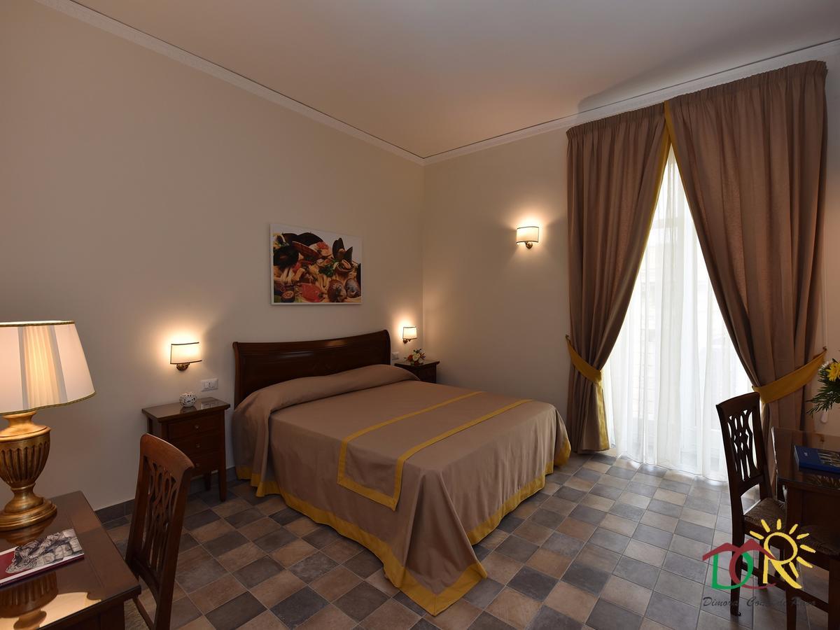 Dimora Conte Di Ruvo Bed & Breakfast Naples