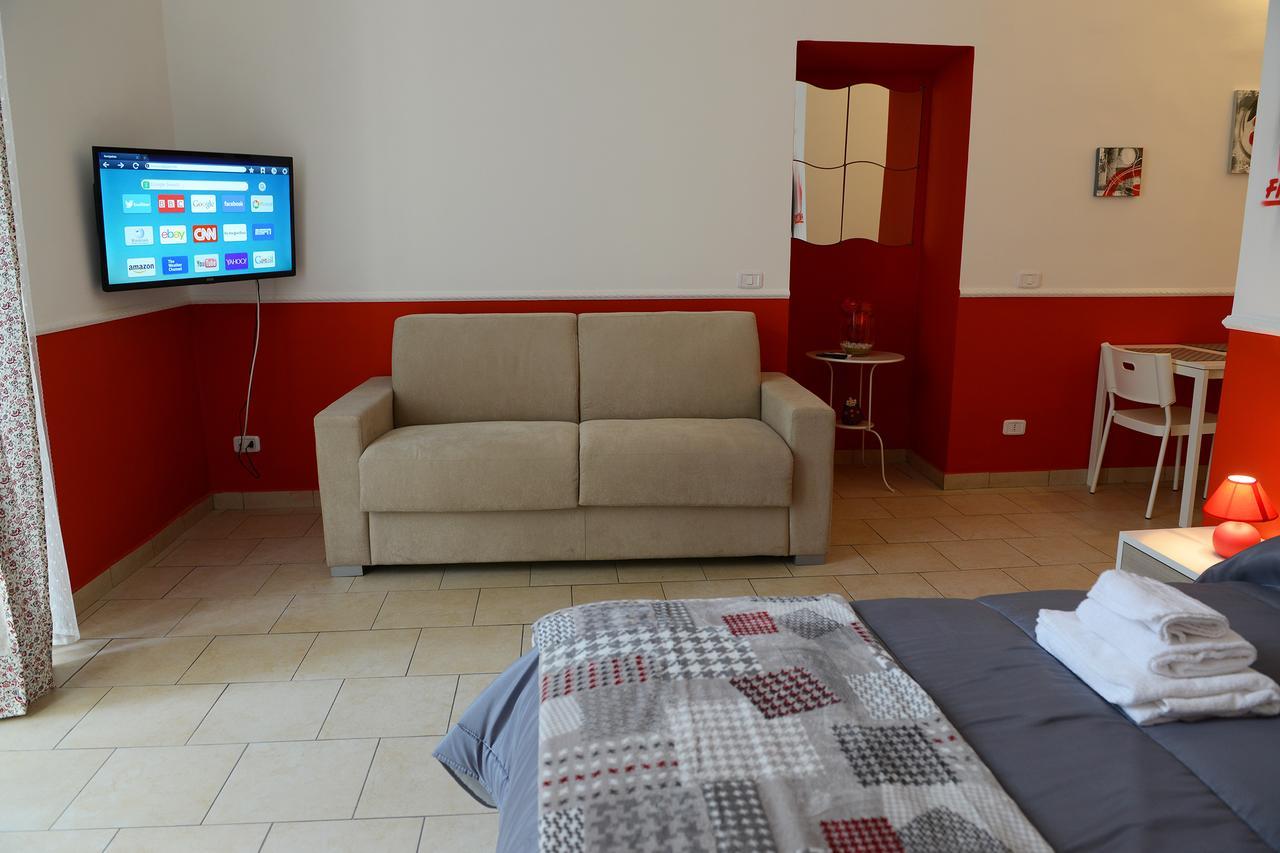 La Torretta Chiaia Bed & Breakfast 3*