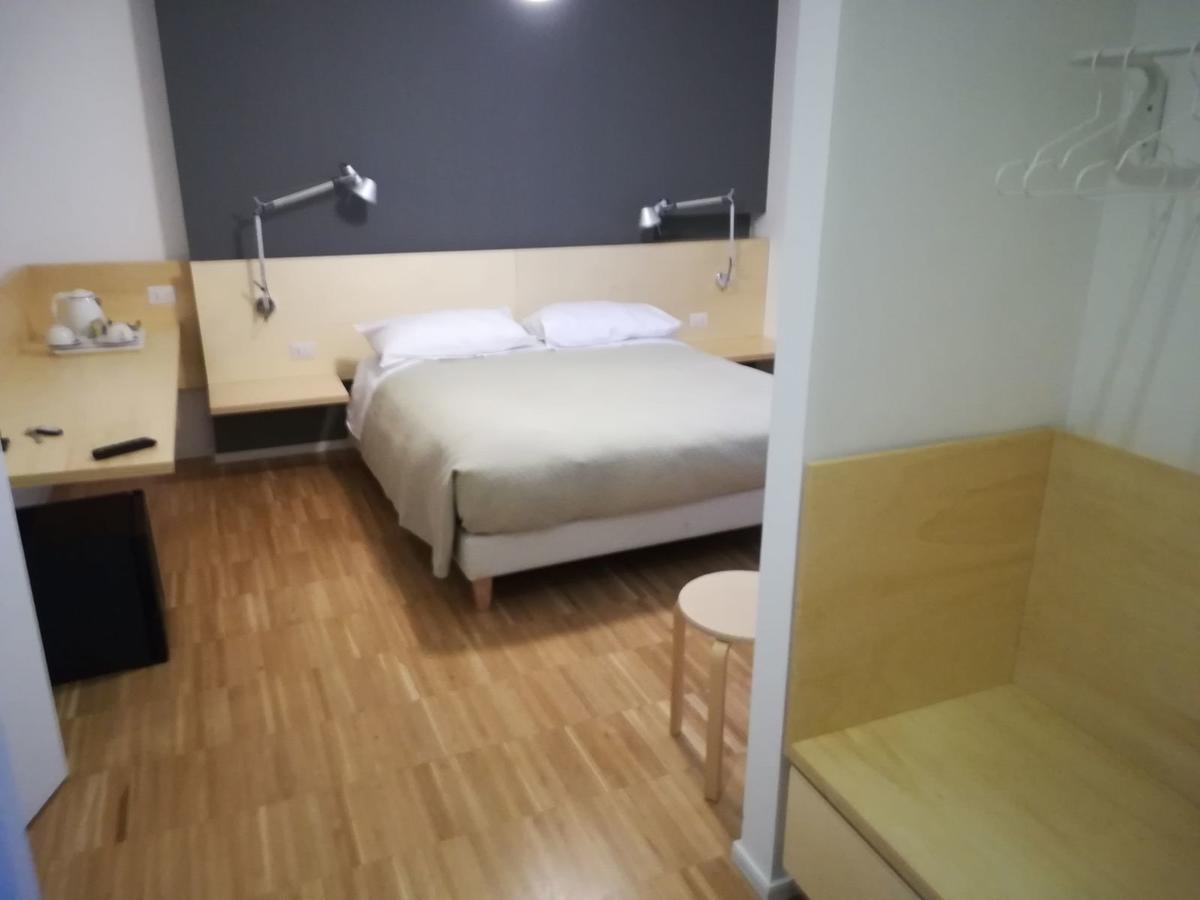 Le Stanze Di Piazza Dei Martiri 5*