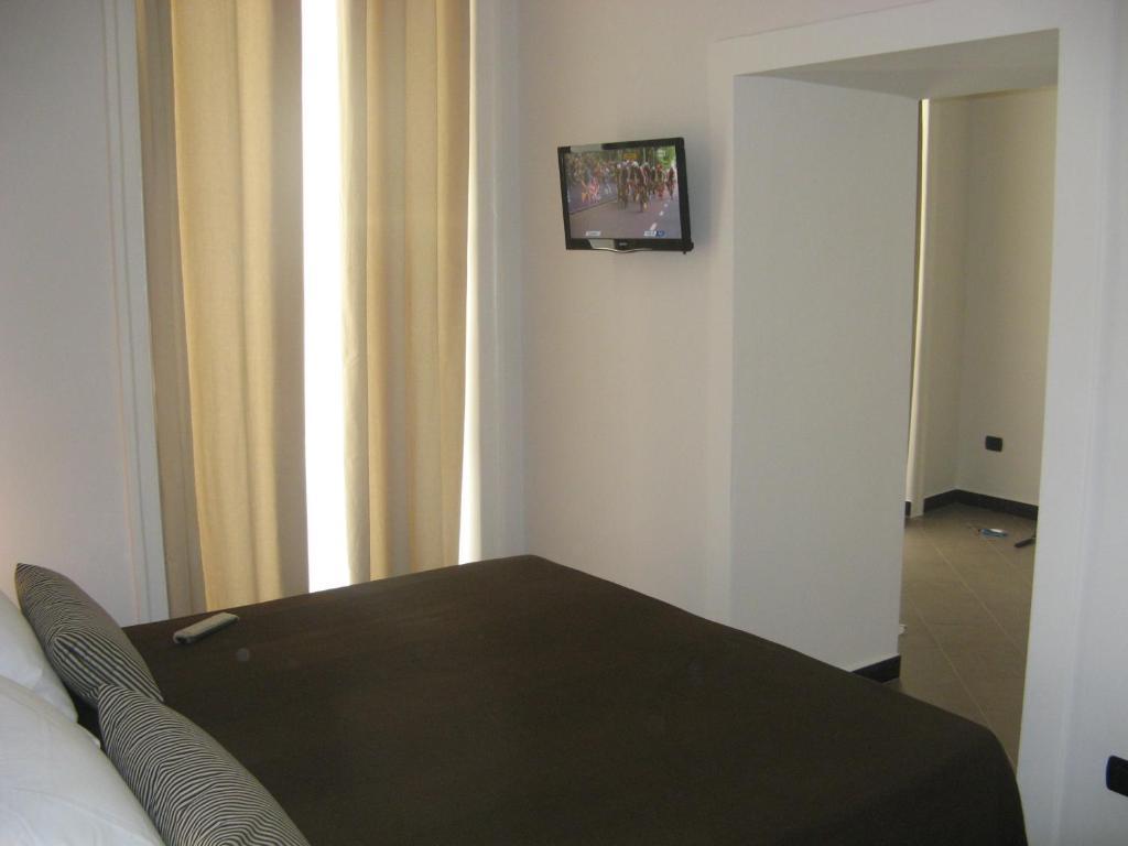 Ibed Naples