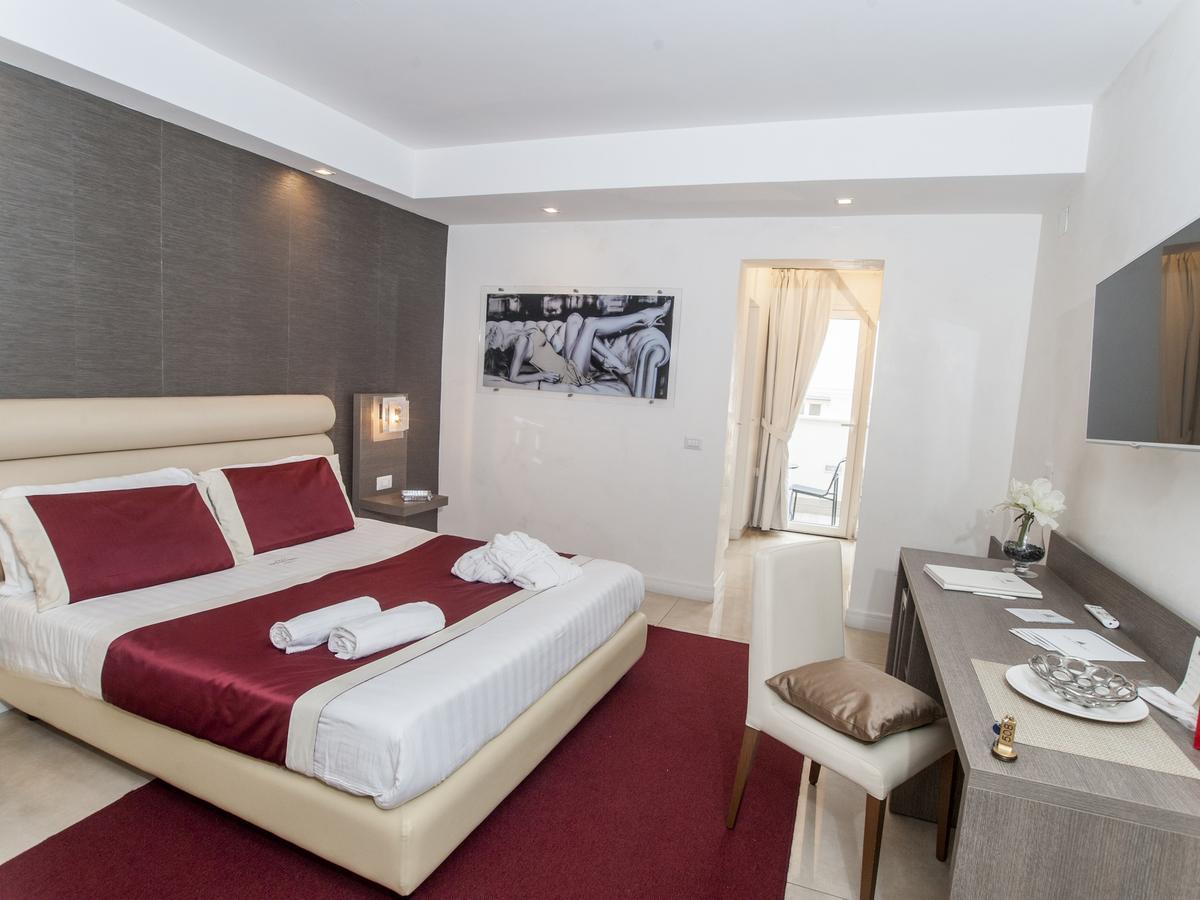 San Pietro 4*