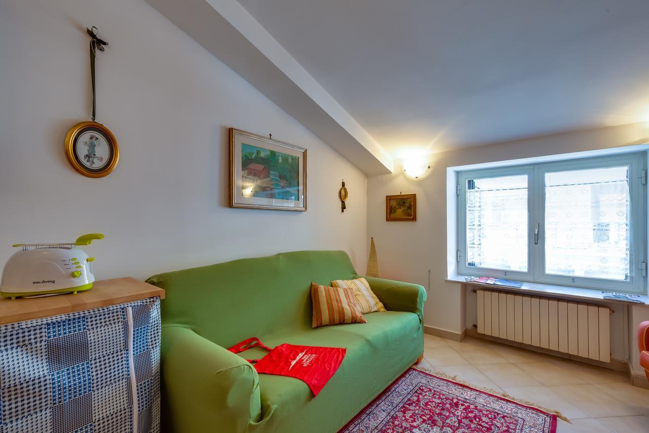 Apartment Santa Lucia I - Bh 37 Naples