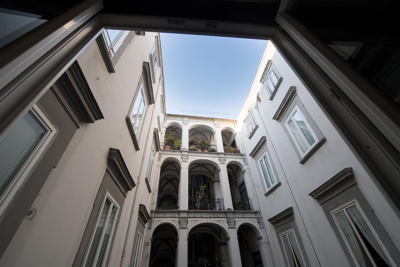 Santa Chiara Tufarelli Glam