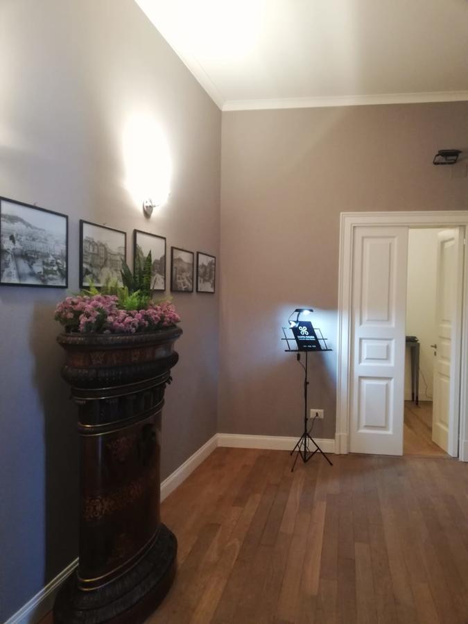 Santa Chiara Tufarelli Glam Bed & Breakfast Naples