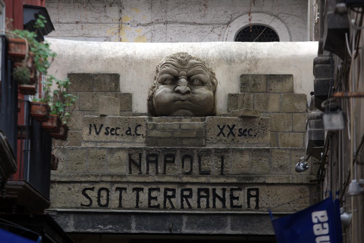 Bed & Breakfast House Angioino 3*