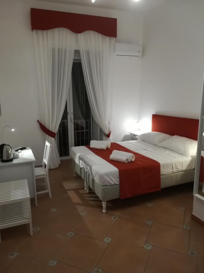 Bed & Breakfast House Angioino 3*