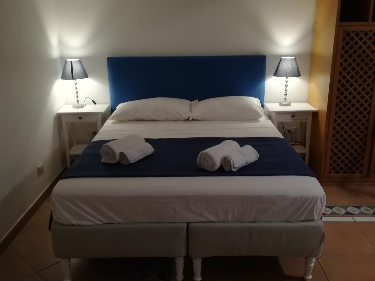 House Angioino Bed & Breakfast 3*