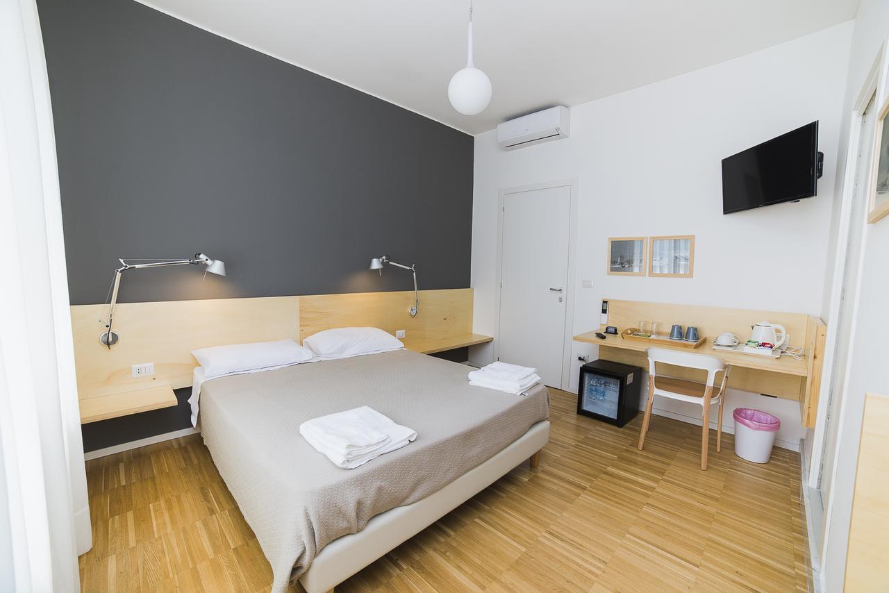 Le Stanze Di Piazza Dei Martiri 5*
