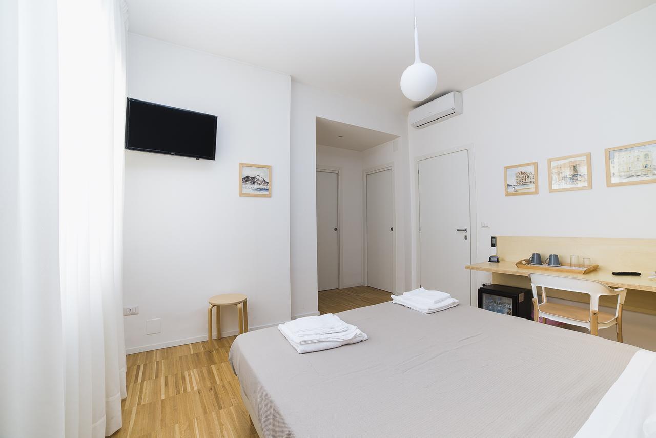 Le Stanze Di Piazza Dei Martiri Bed & Breakfast