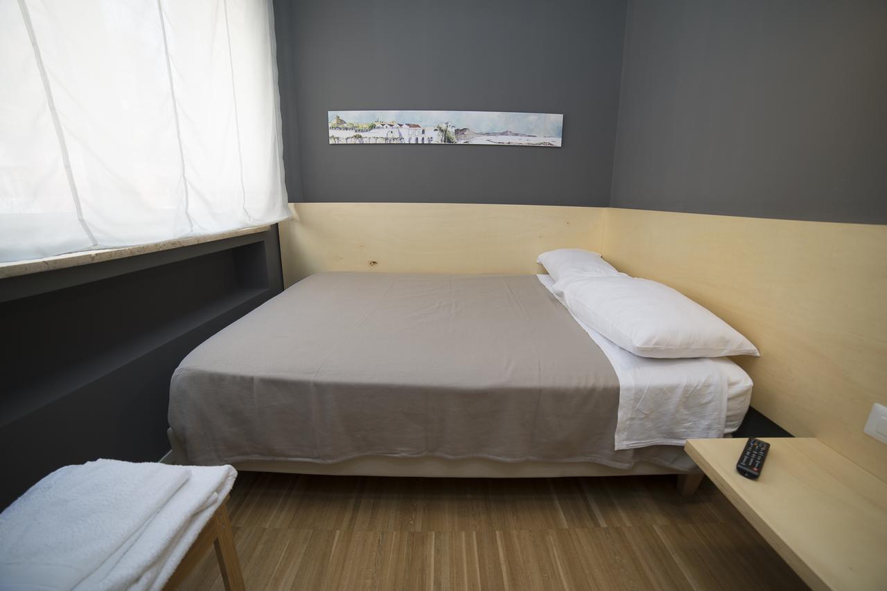 Le Stanze Di Piazza Dei Martiri 5*