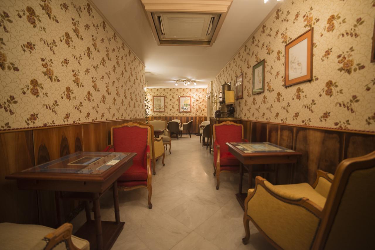Bed & Breakfast Le Stanze Di Piazza Dei Martiri Naples