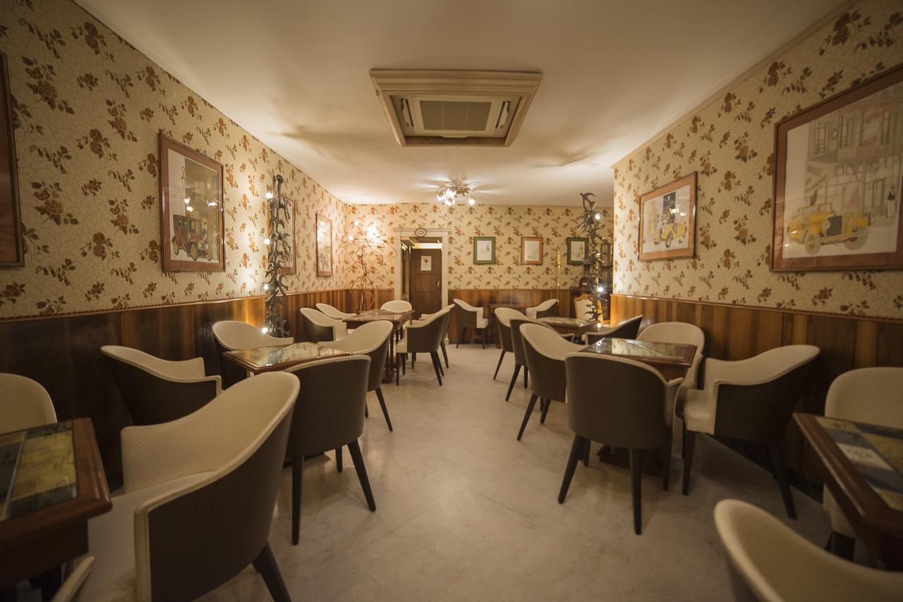 Le Stanze Di Piazza Dei Martiri Bed & Breakfast