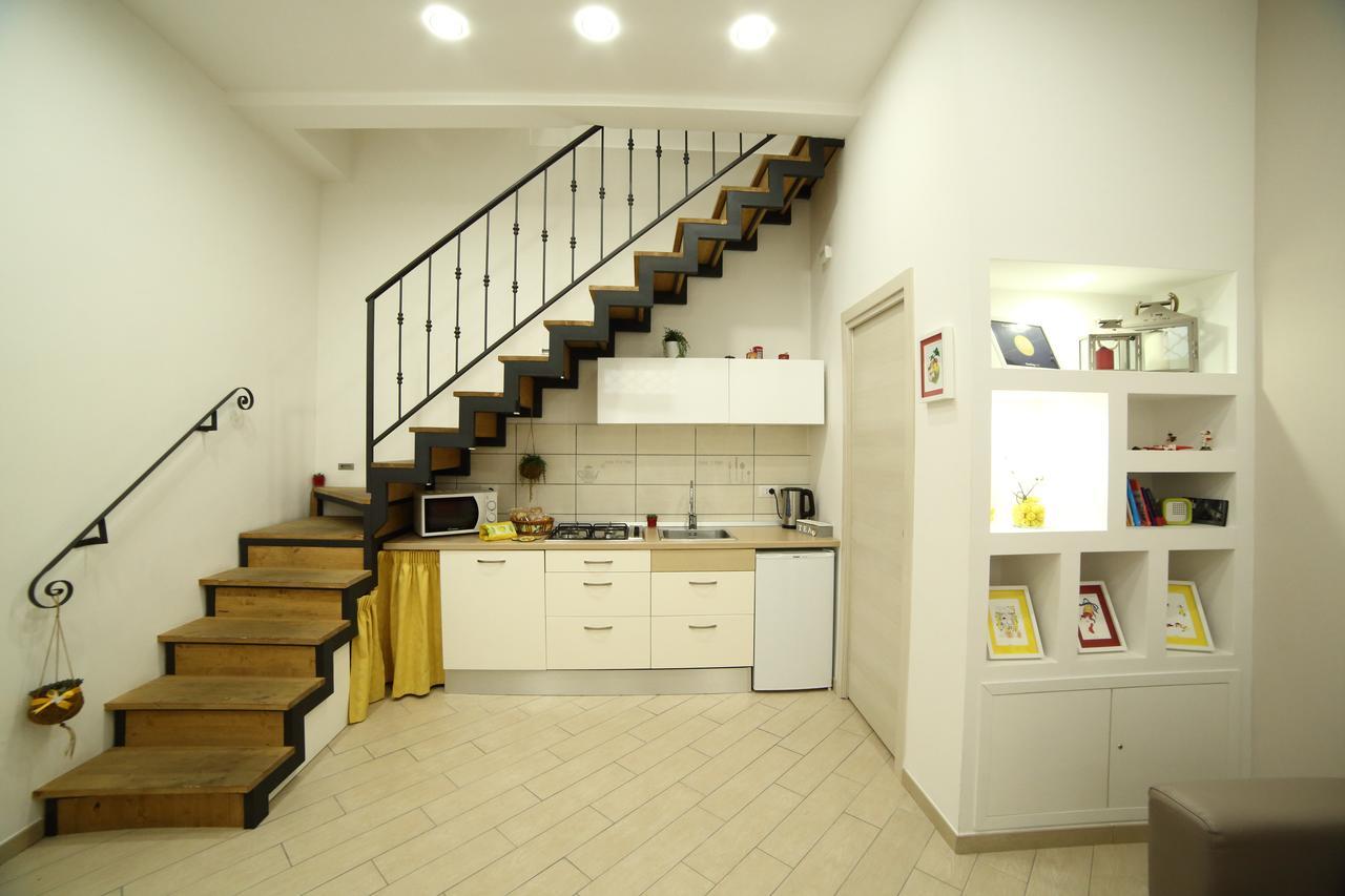 Lemon House