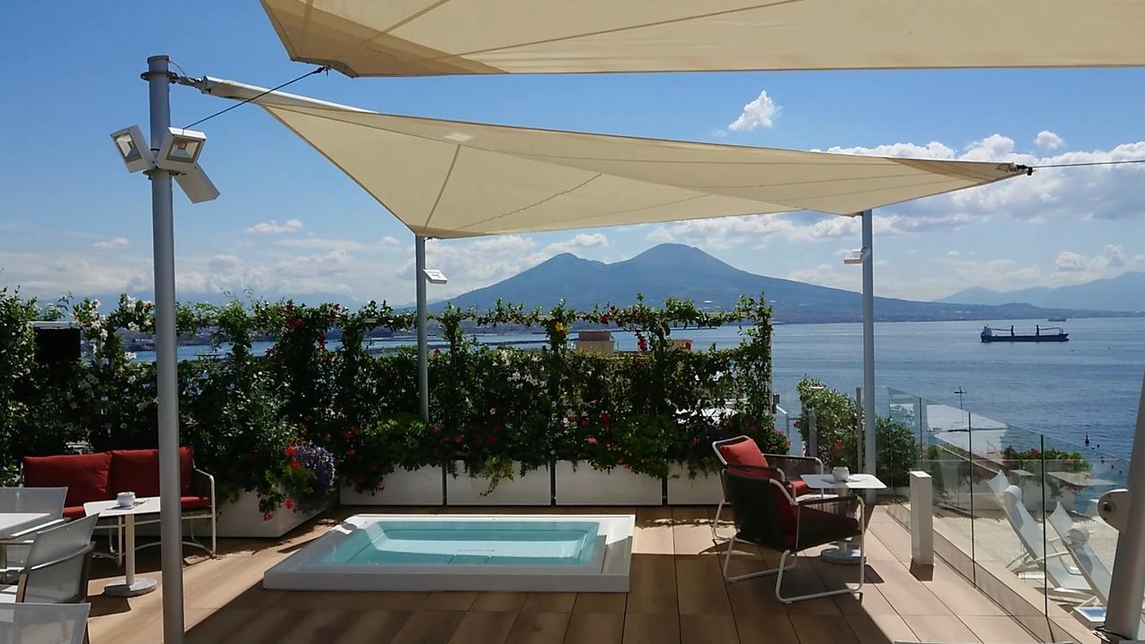 Grand Vesuvio Naples