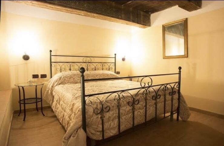Memini Naples