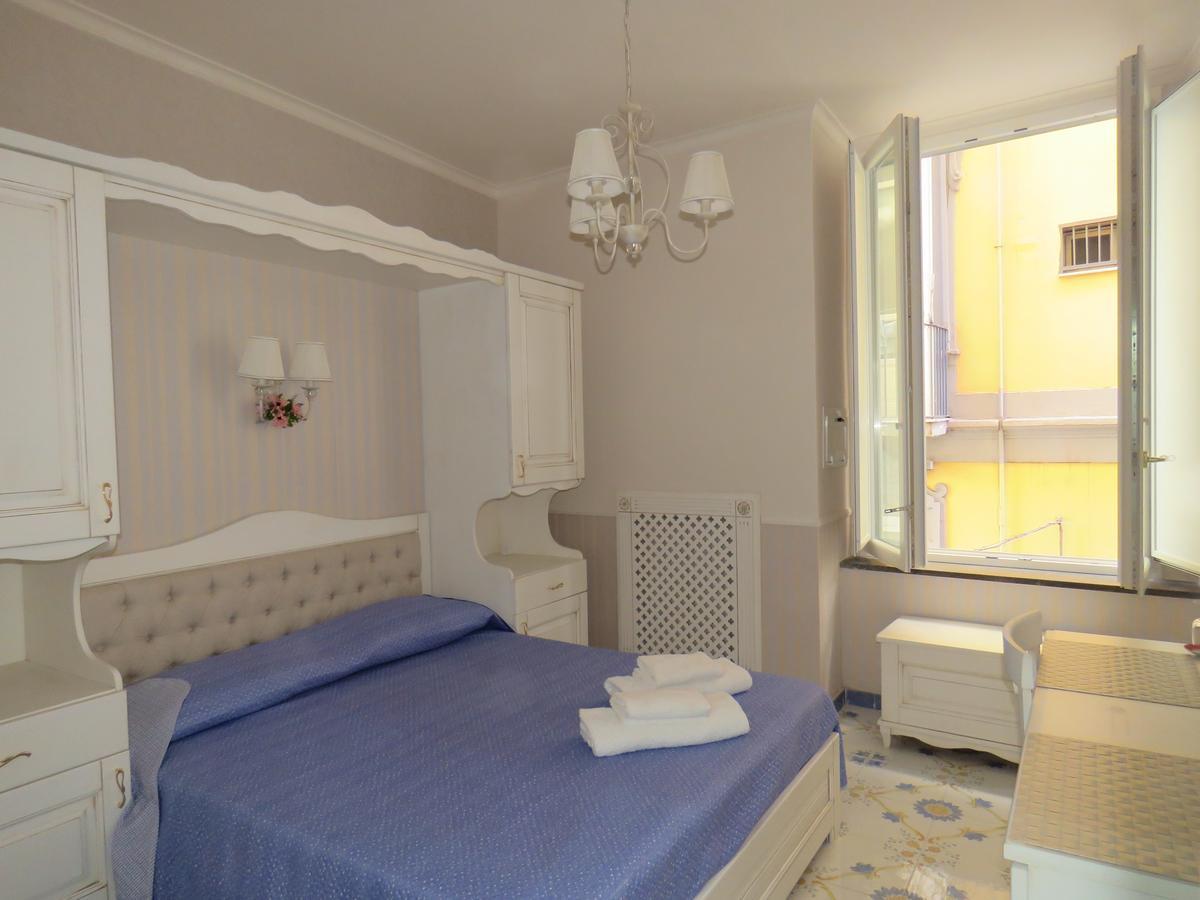 Olimpo Degli Dei Bed & Breakfast Naples