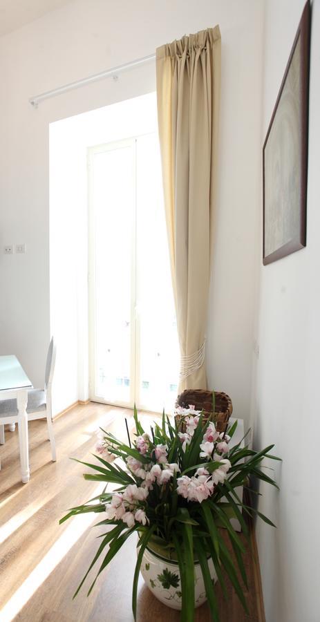 Pietrasanta Lt Bed & Breakfast *