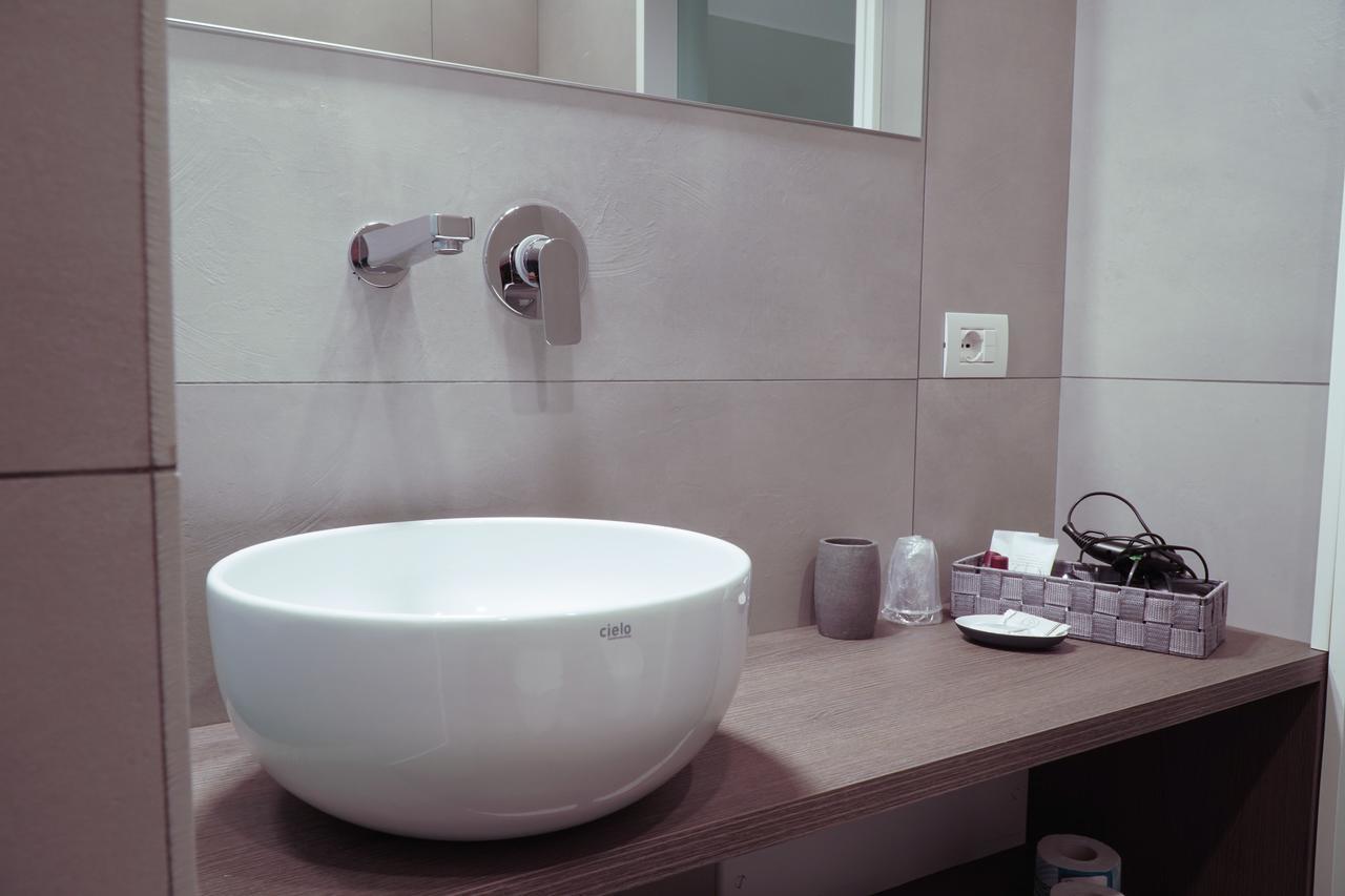 Hotel Svelata Naples