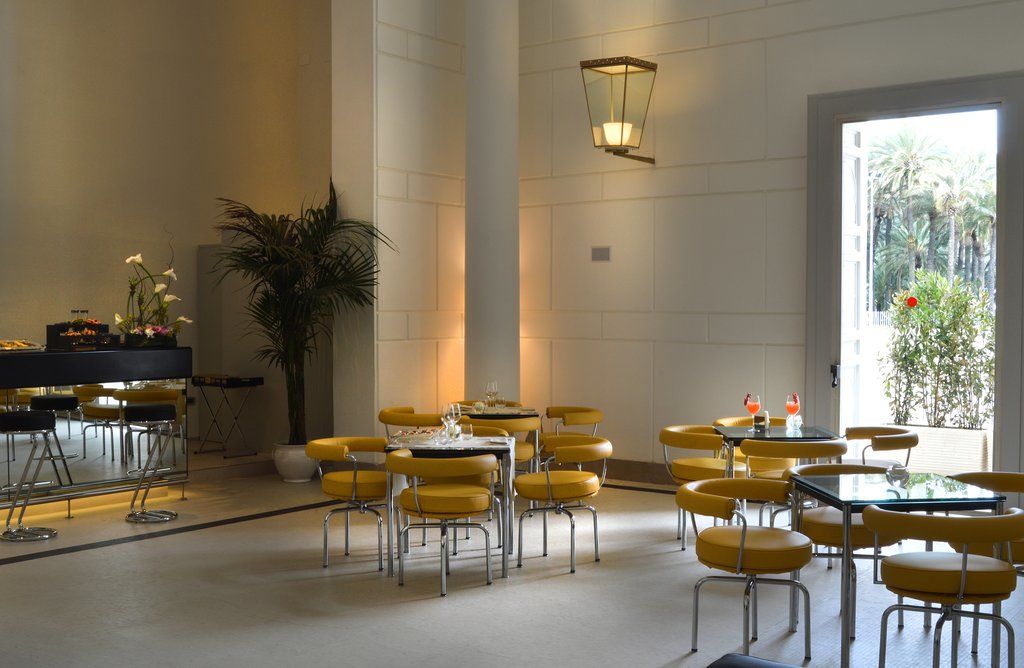 Palazzo Esedra Hotel Naples