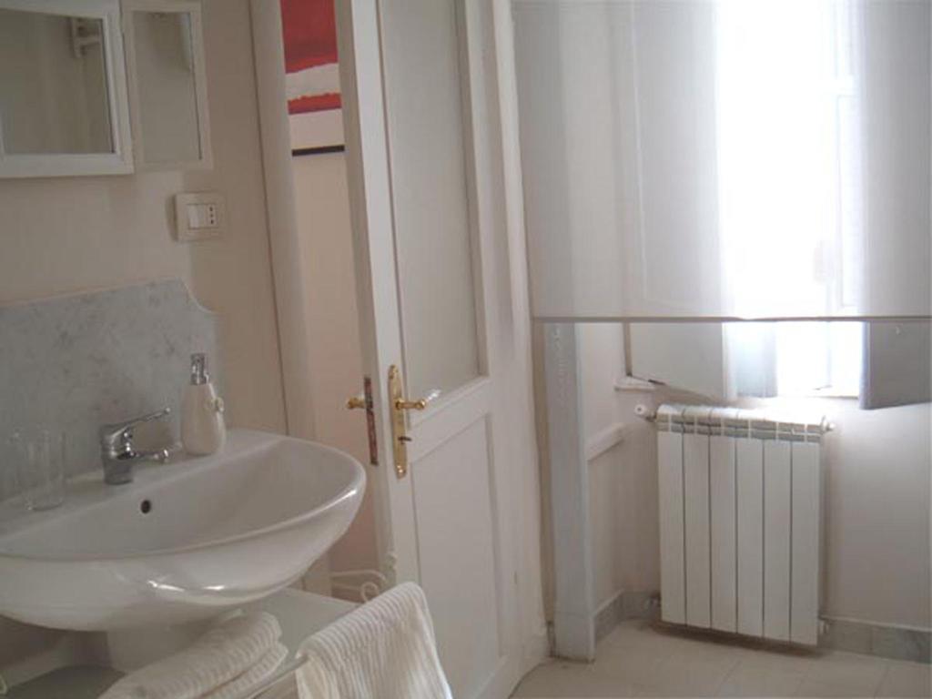 Serenella Bed & Breakfast Naples