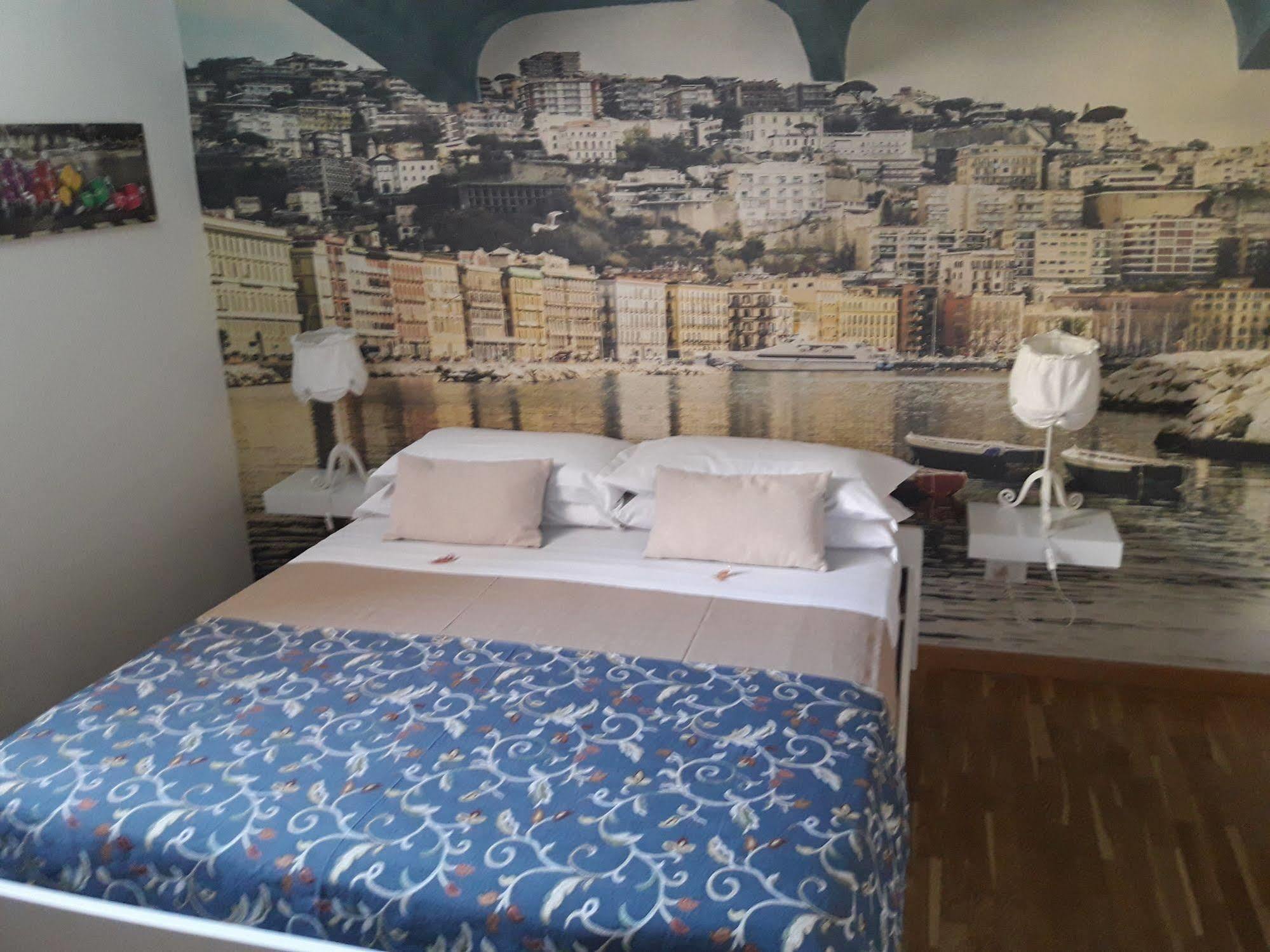 Palazzo Satriano Bed & Breakfast Naples