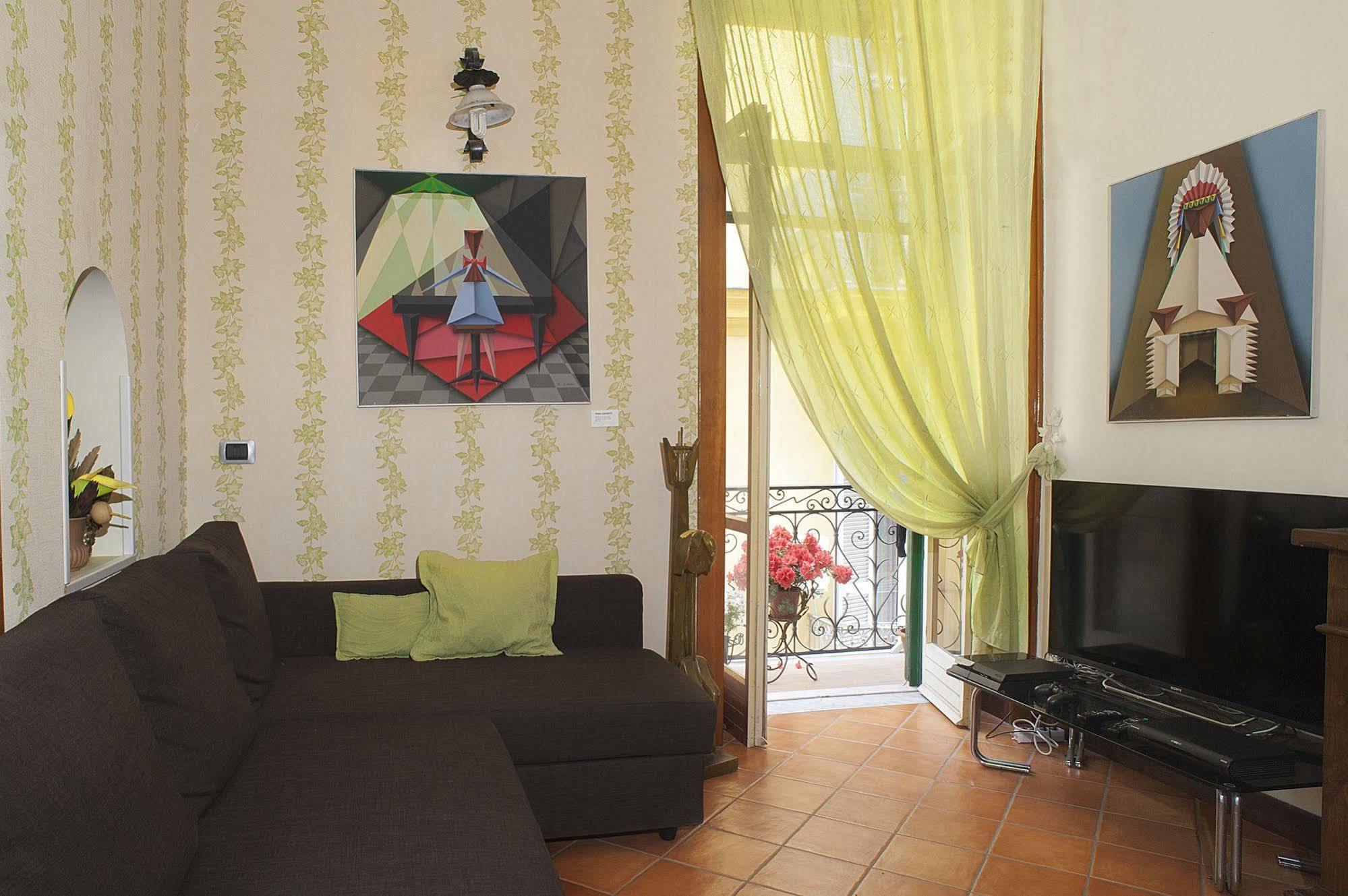 Bed & Breakfast Areamare 3*