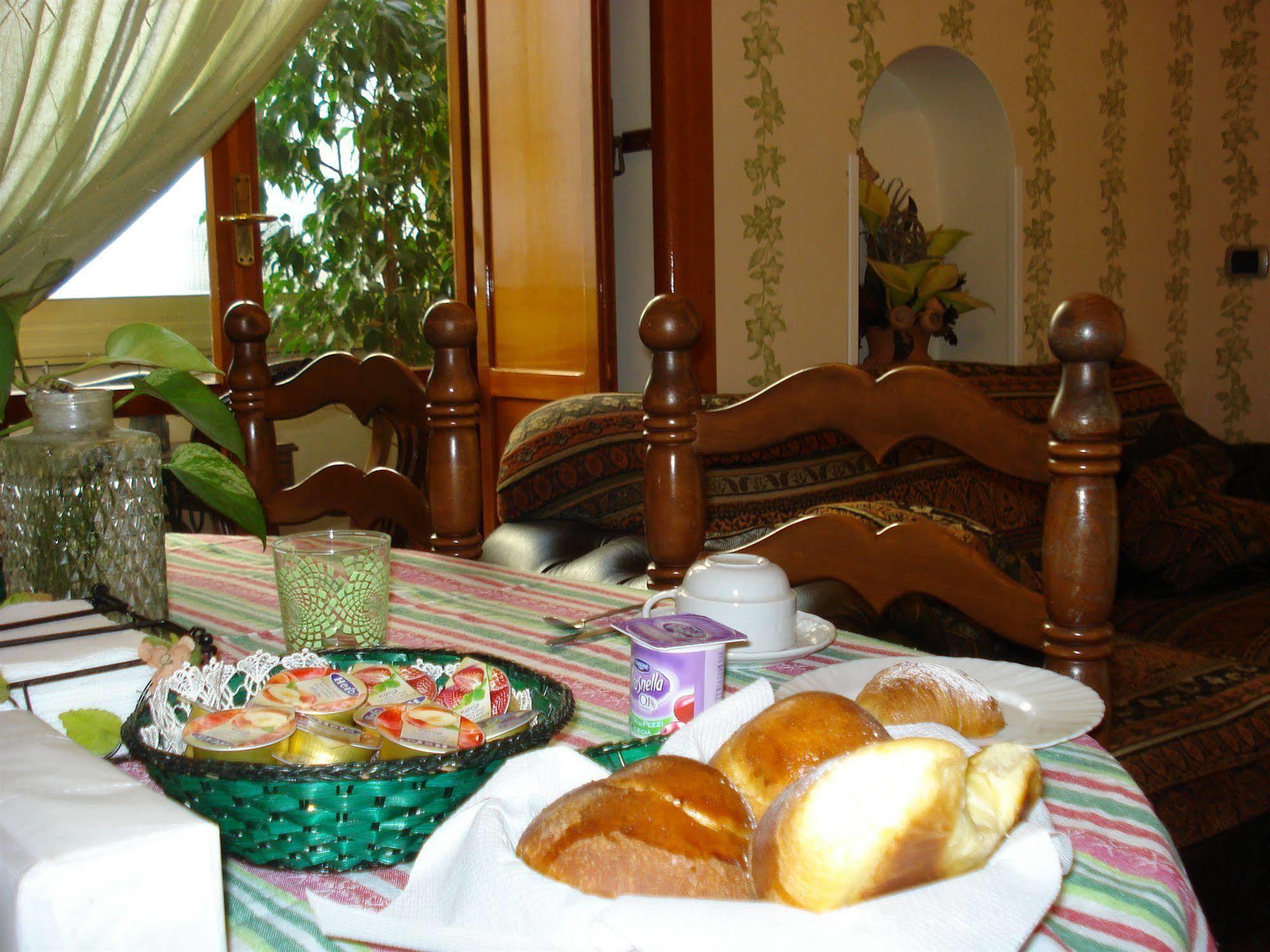 Areamare Bed & Breakfast 3*