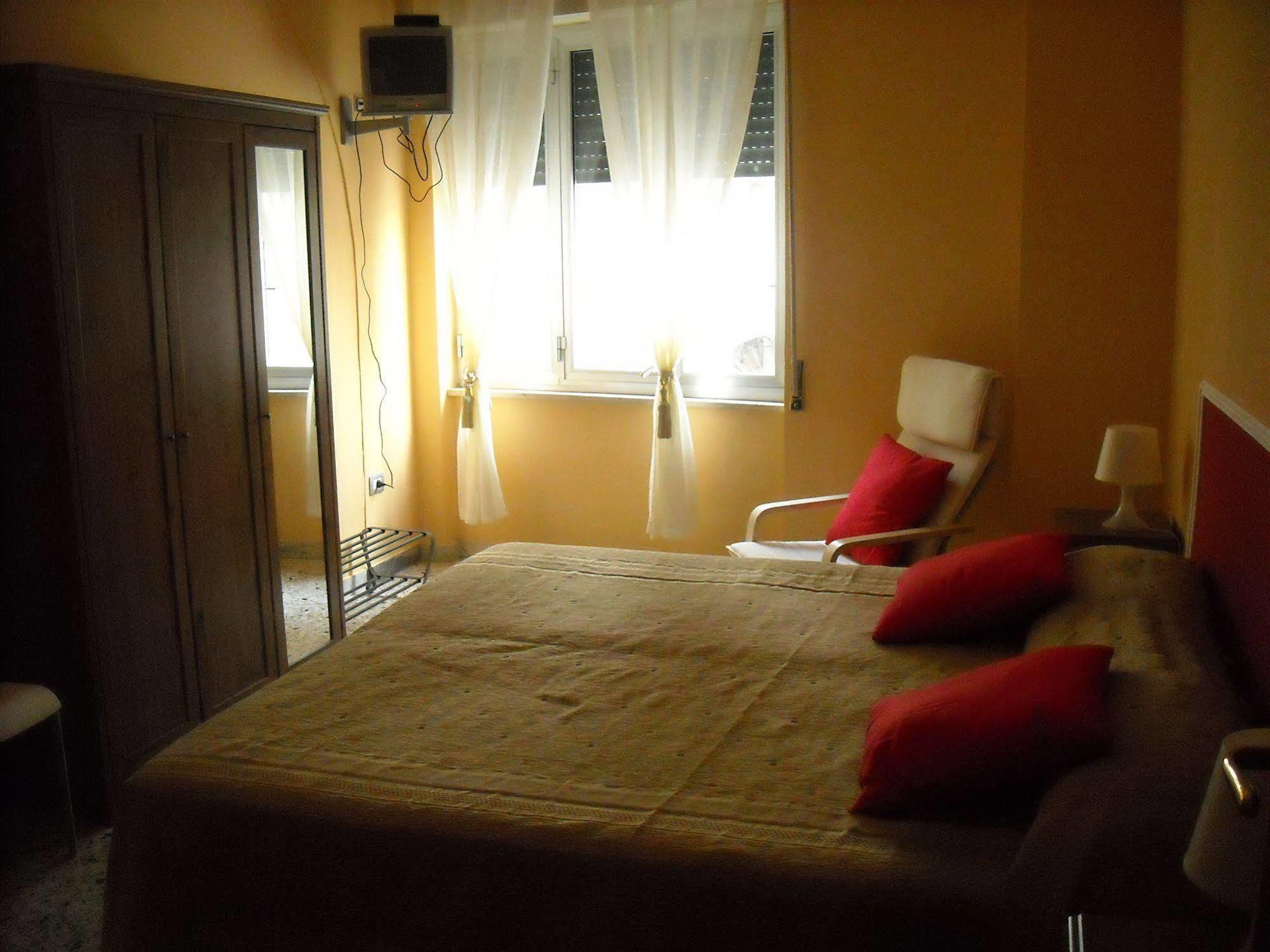 Sansevero 3* Naples