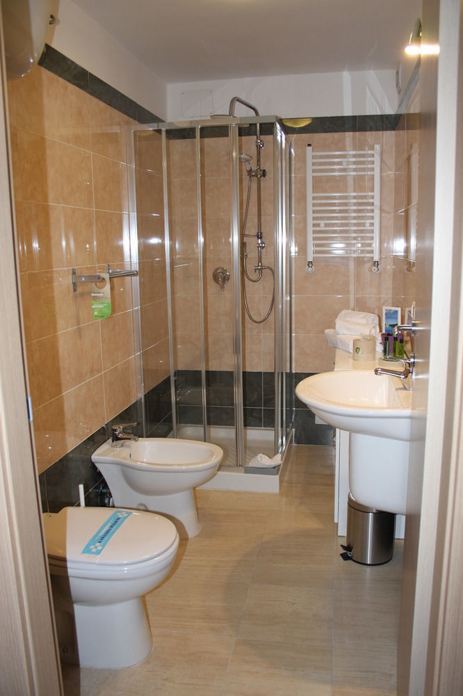 Be Italian Flat Duomo 319 Bed & Breakfast