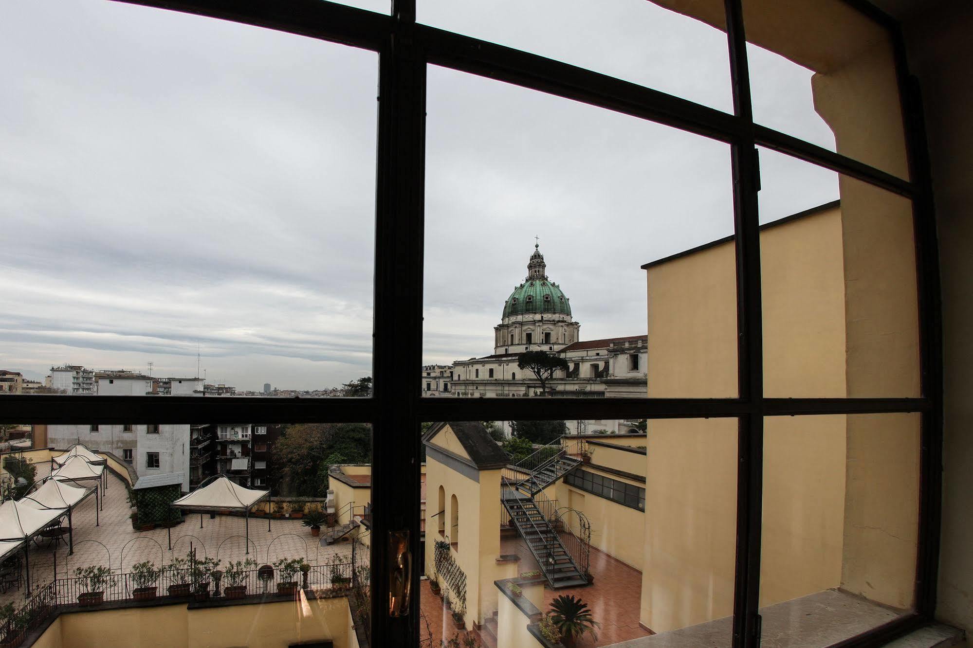 Grand Capodimonte Hotel